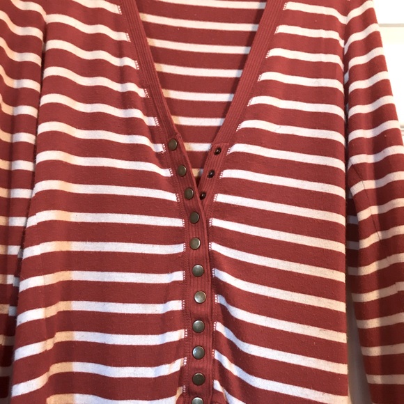 Last Call ‼️ Striped Cardigan - Picture 2 of 3